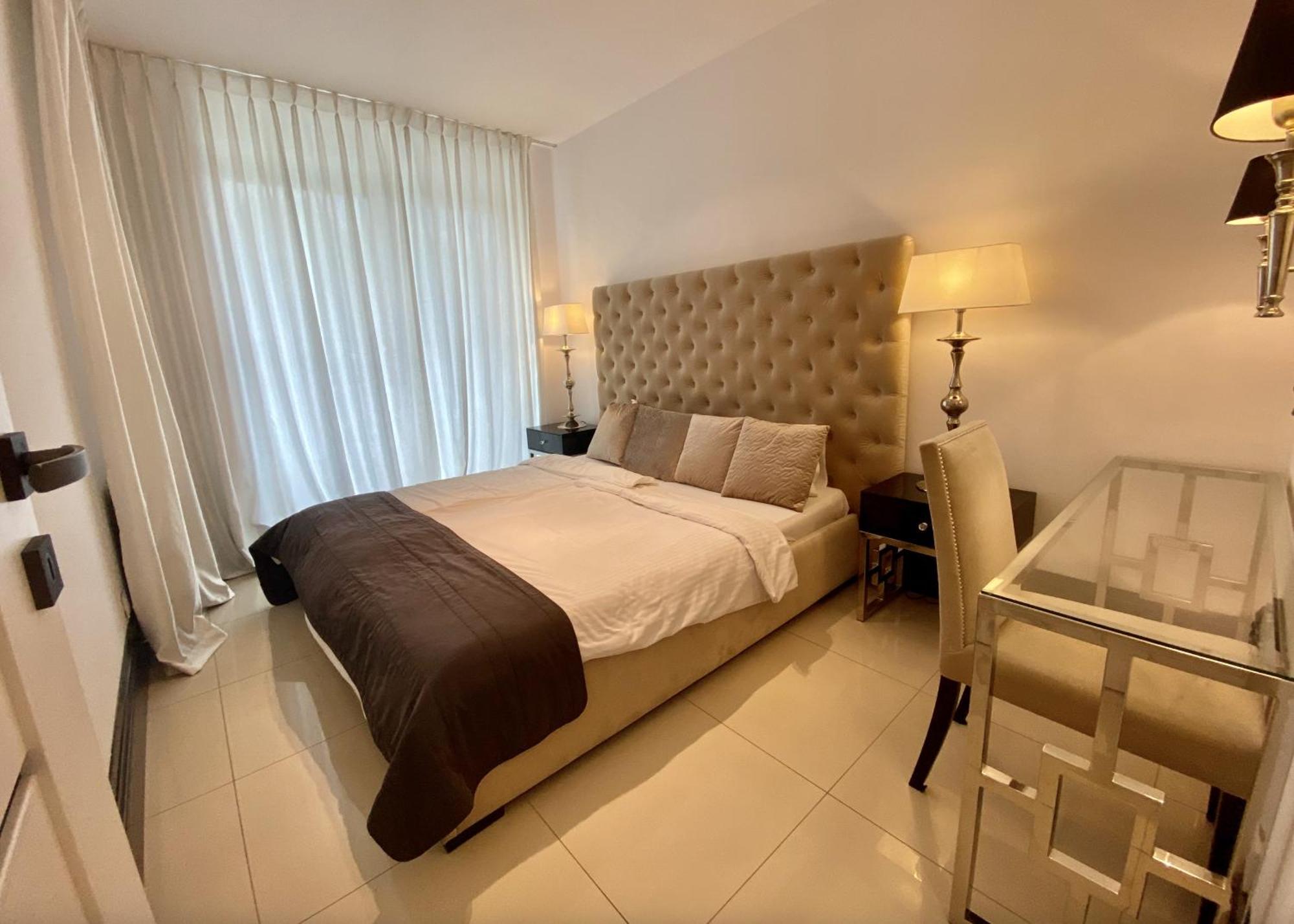 Poznan Apartments Towarowa Bagian luar foto