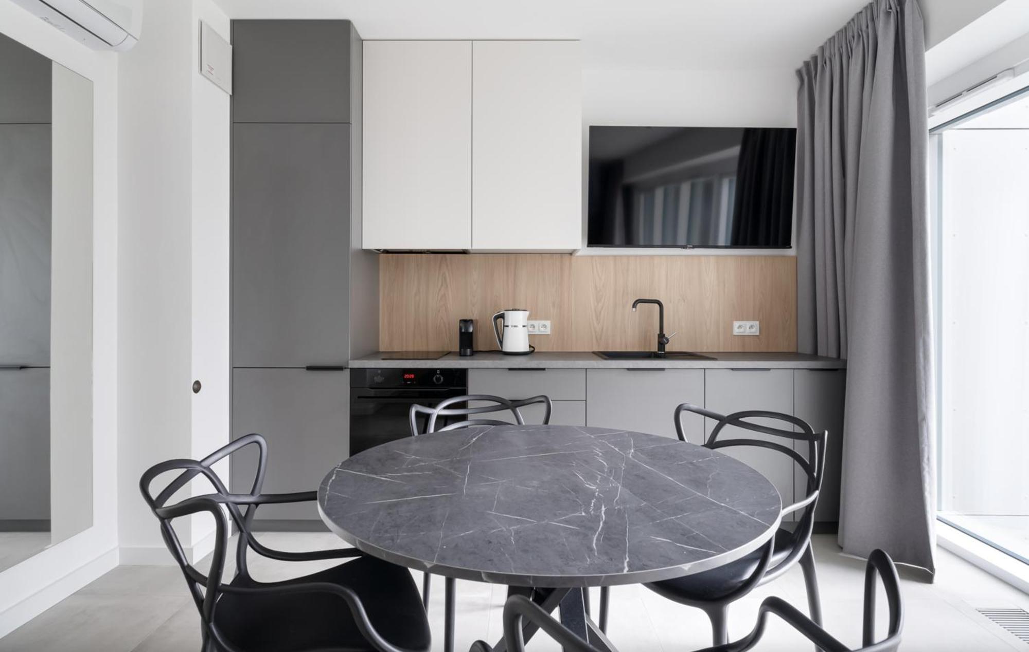 Poznan Apartments Towarowa Bagian luar foto