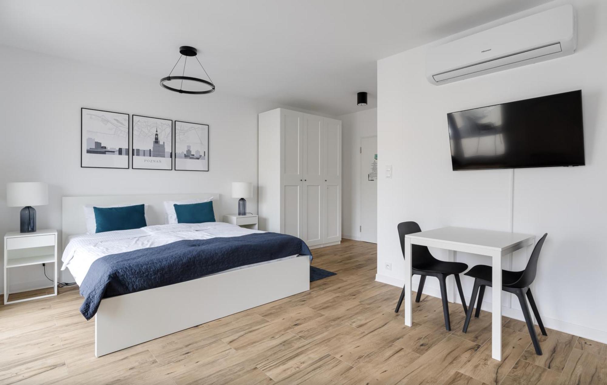 Poznan Apartments Towarowa Bagian luar foto