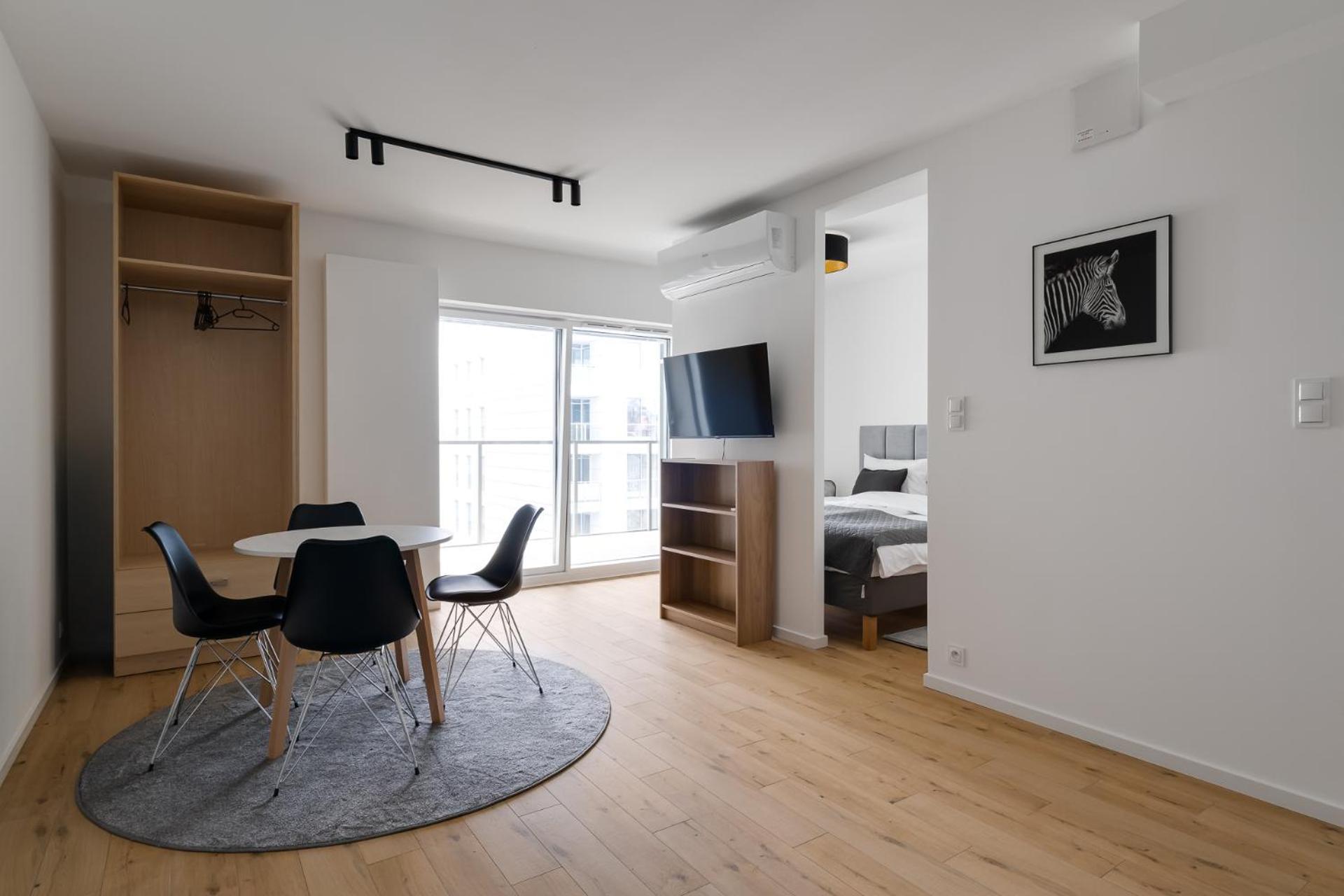 Poznan Apartments Towarowa Bagian luar foto