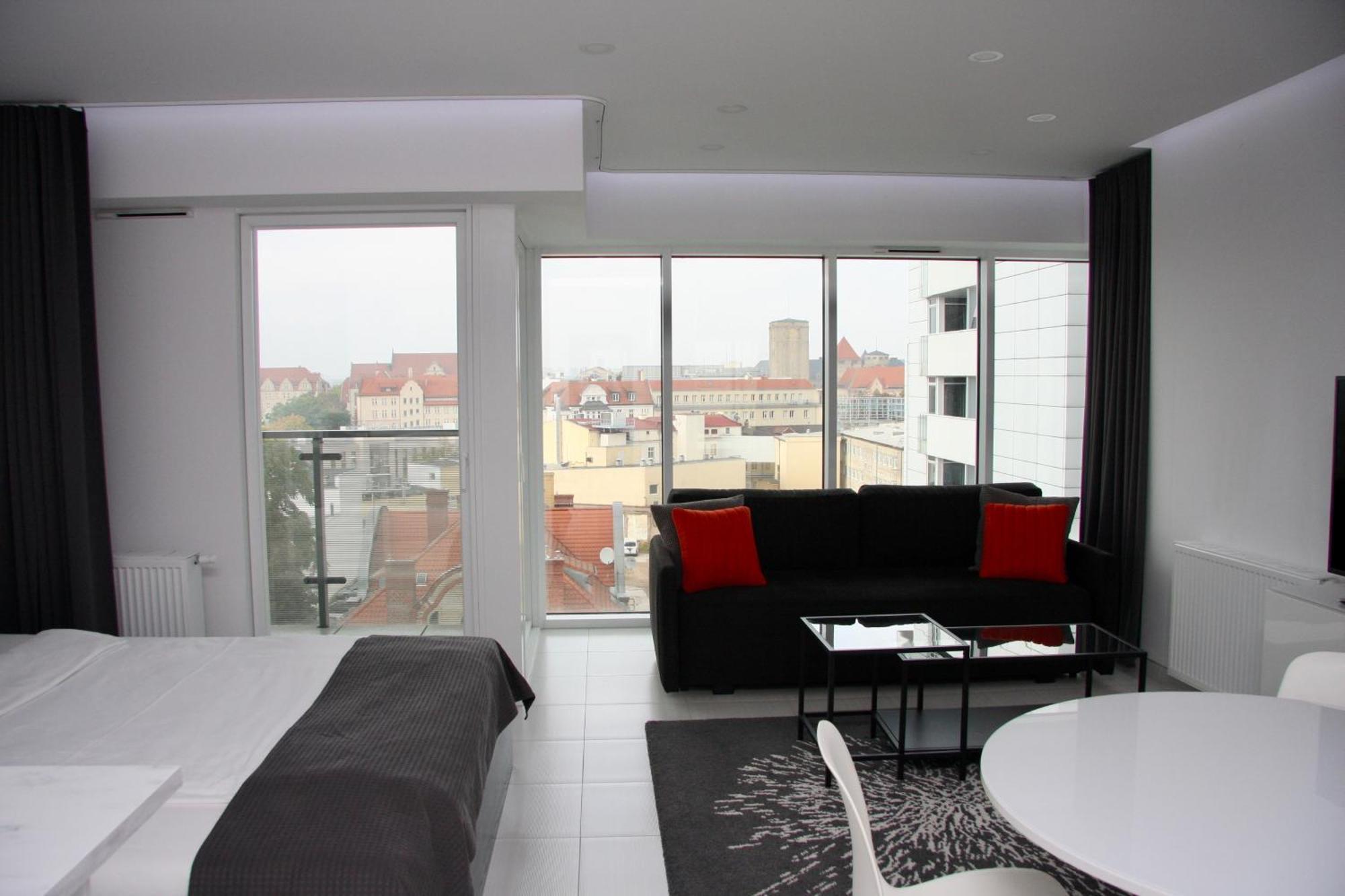 Poznan Apartments Towarowa Bagian luar foto