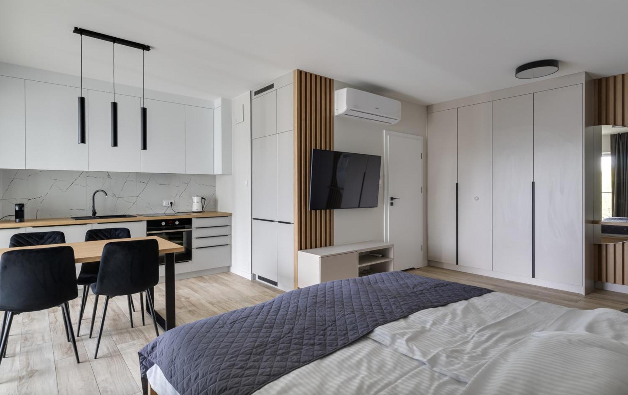 Poznan Apartments Towarowa Bagian luar foto